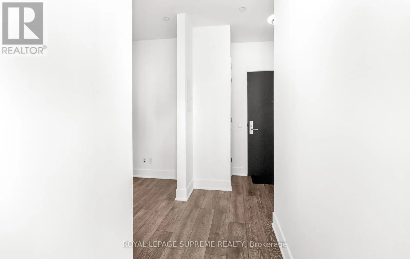 1709 - 403 CHURCH STREET