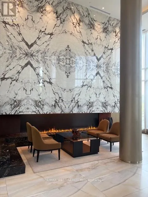 352 - 25 ADRA GRANDO WAY