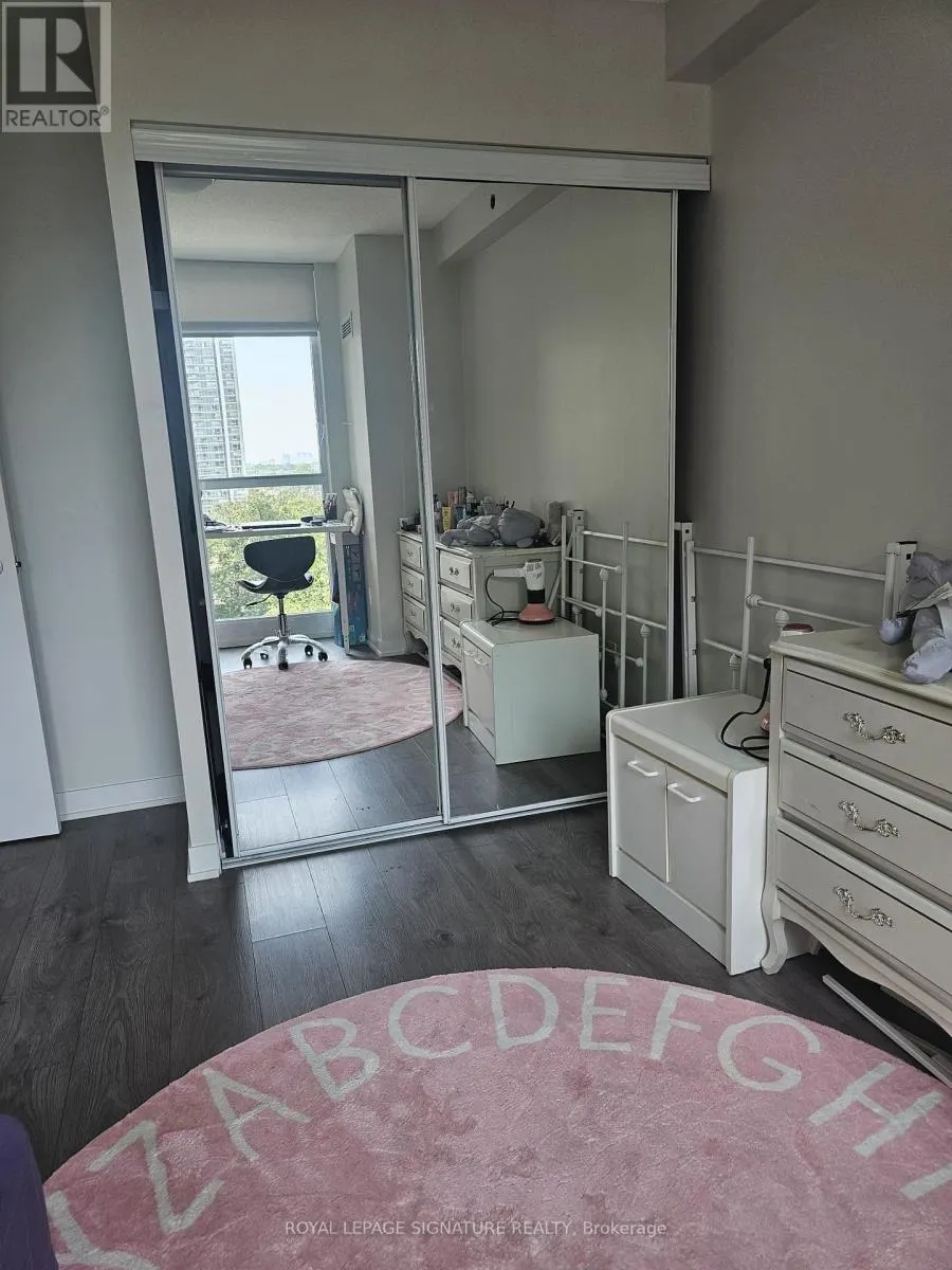 702 - 123 PARKWAY FOREST DRIVE