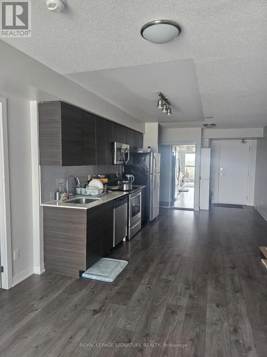 702 - 123 PARKWAY FOREST DRIVE