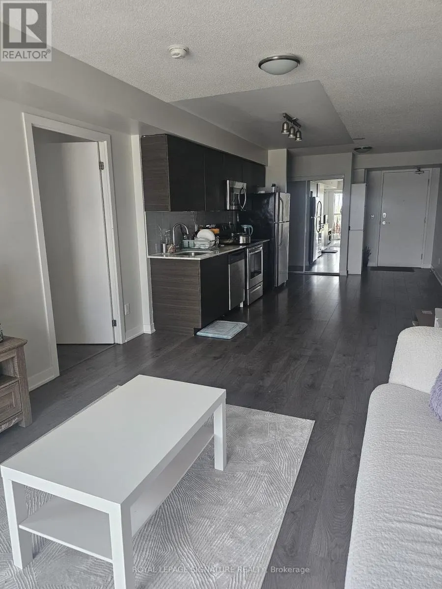 702 - 123 PARKWAY FOREST DRIVE