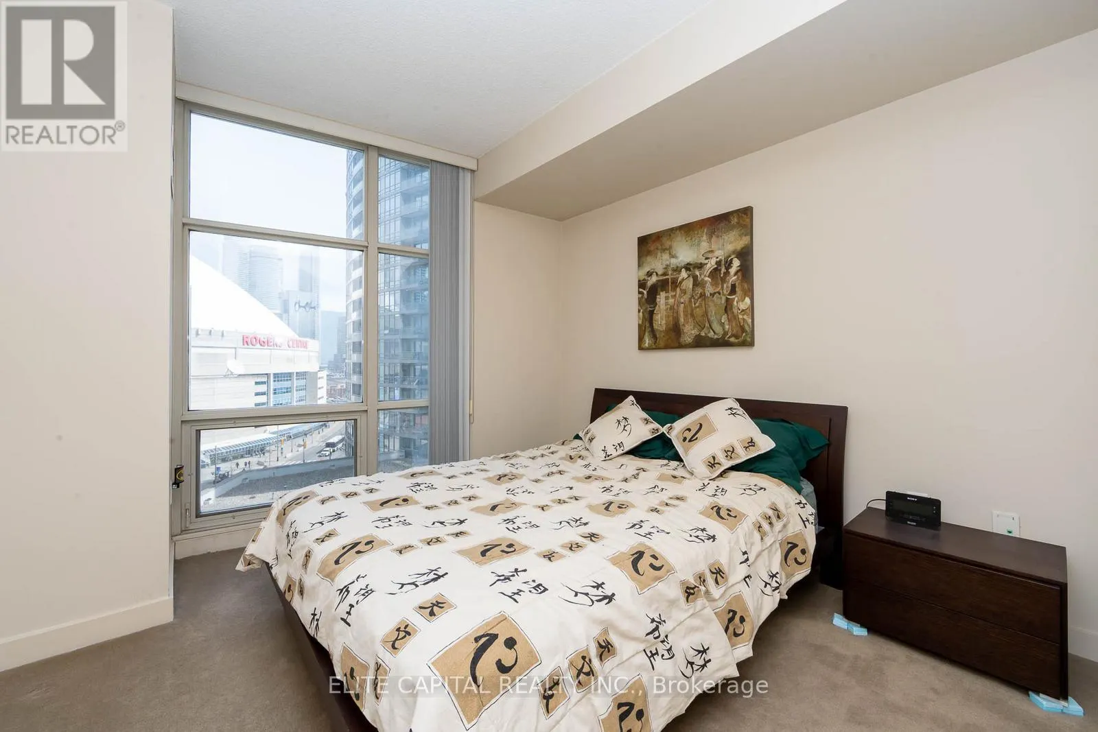 1008 - 10 NAVY WHARF COURT