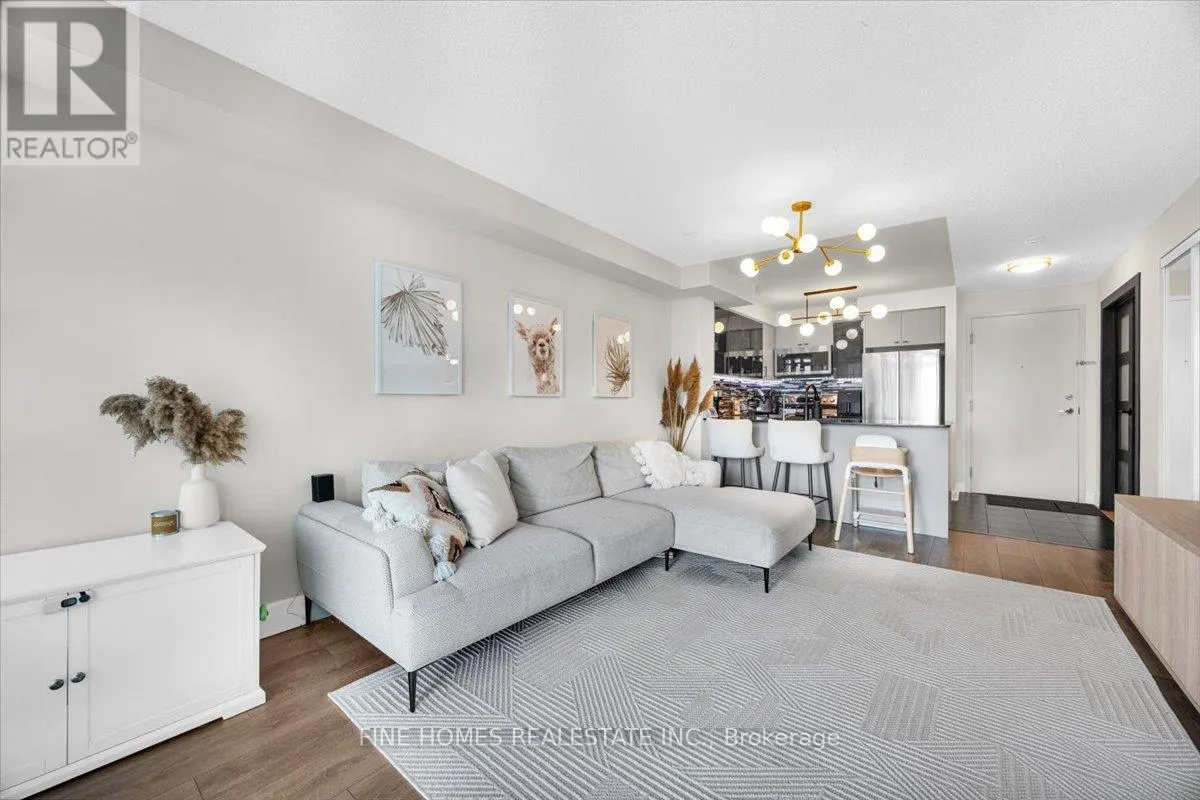 505 - 525 WILSON AVENUE