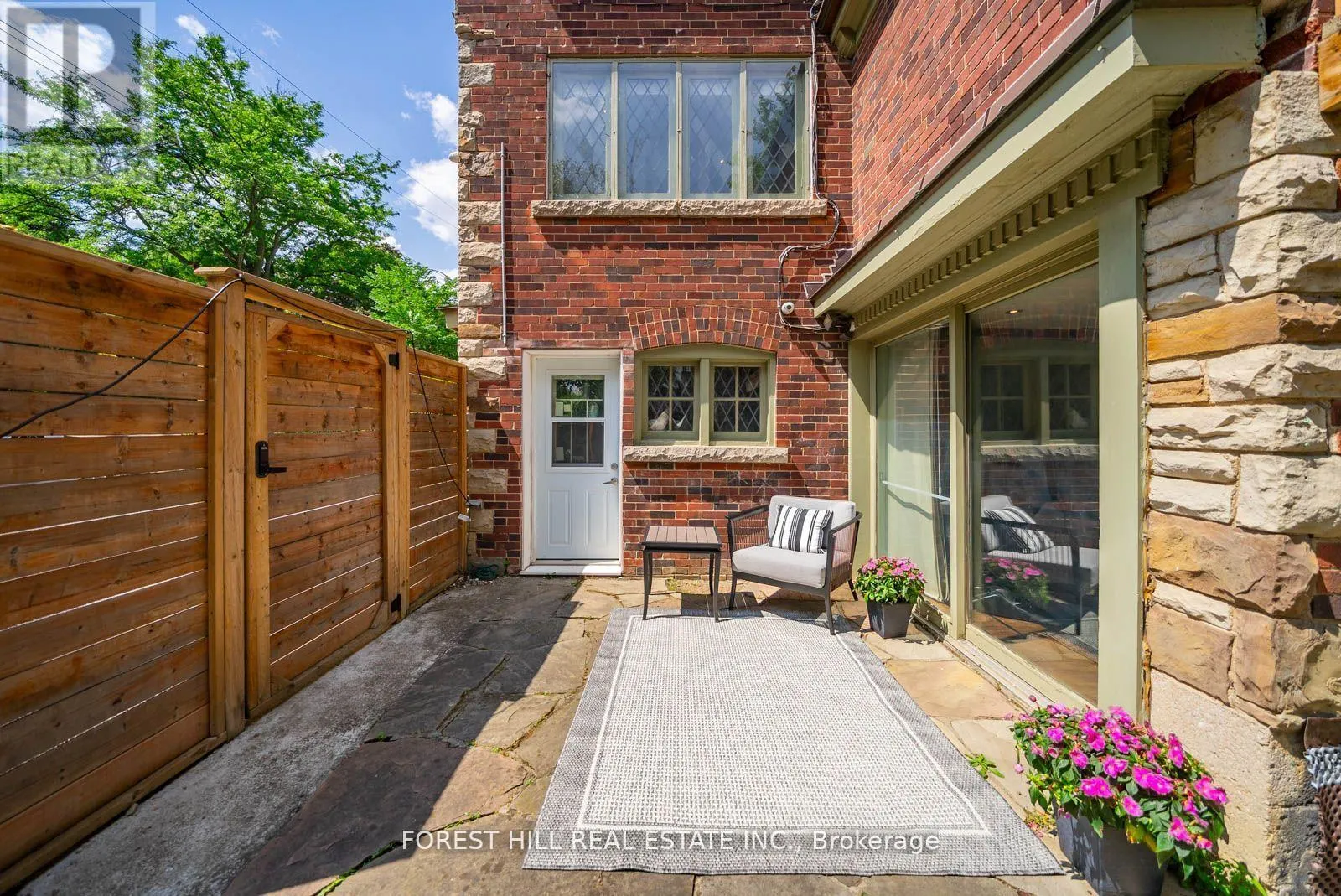 39 AVA ROAD