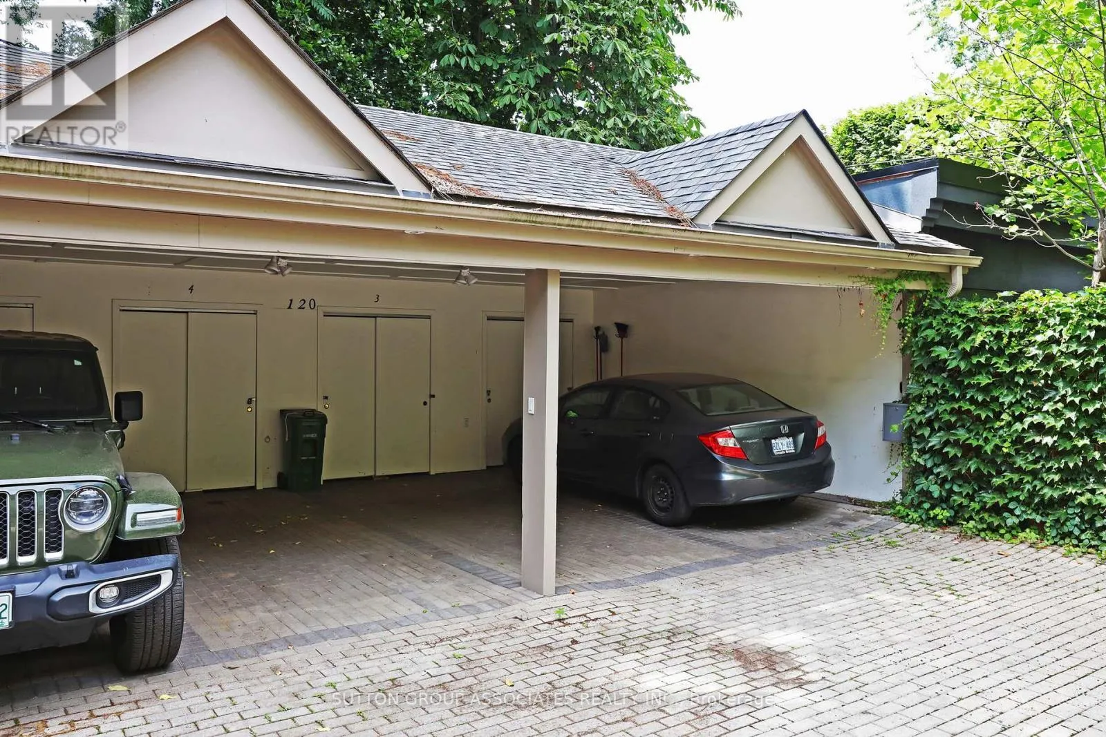 3 - 120 BEDFORD ROAD