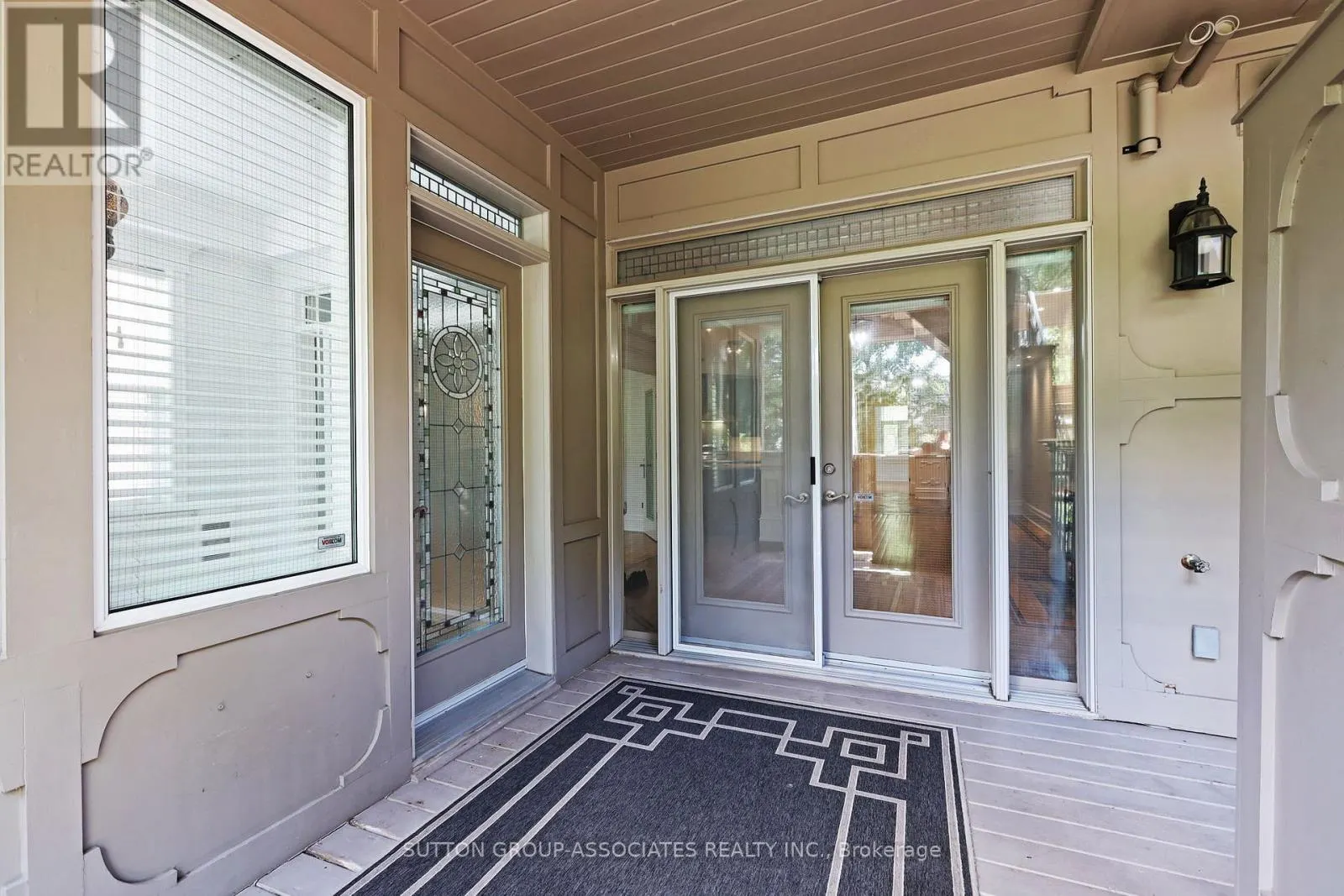 3 - 120 BEDFORD ROAD
