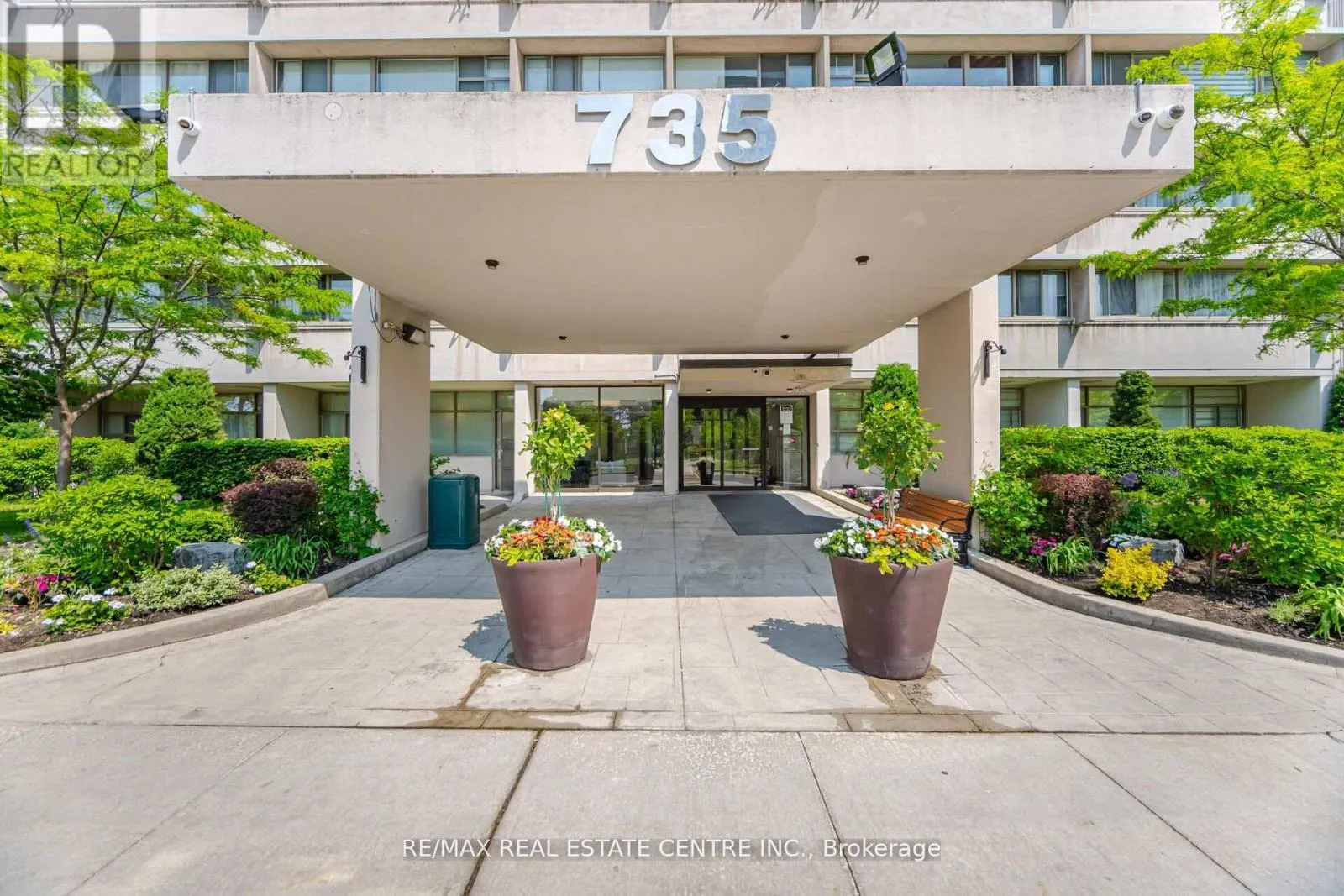 2601 - 735 DON MILLS ROAD