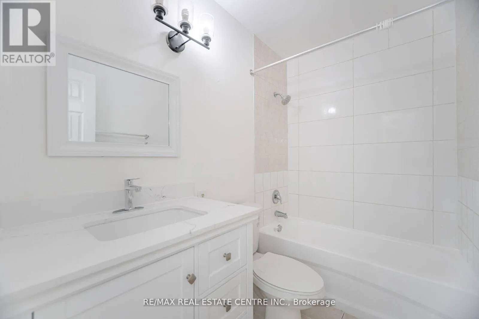 2601 - 735 DON MILLS ROAD