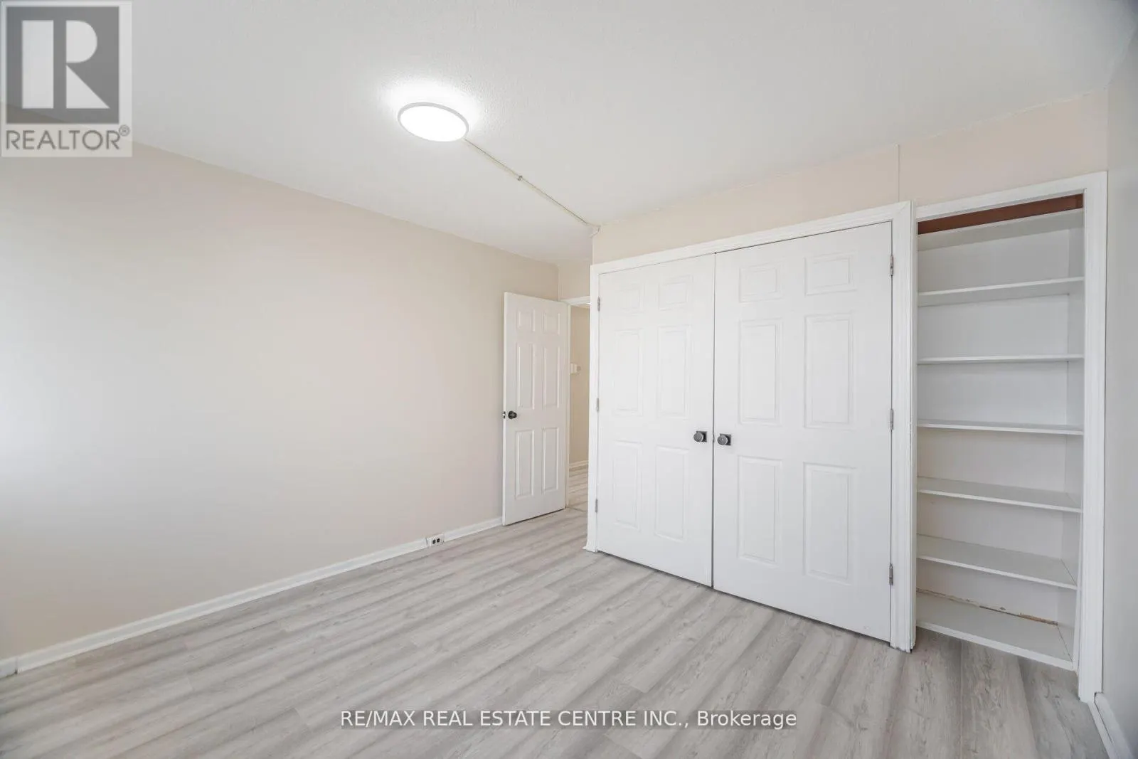 2601 - 735 DON MILLS ROAD