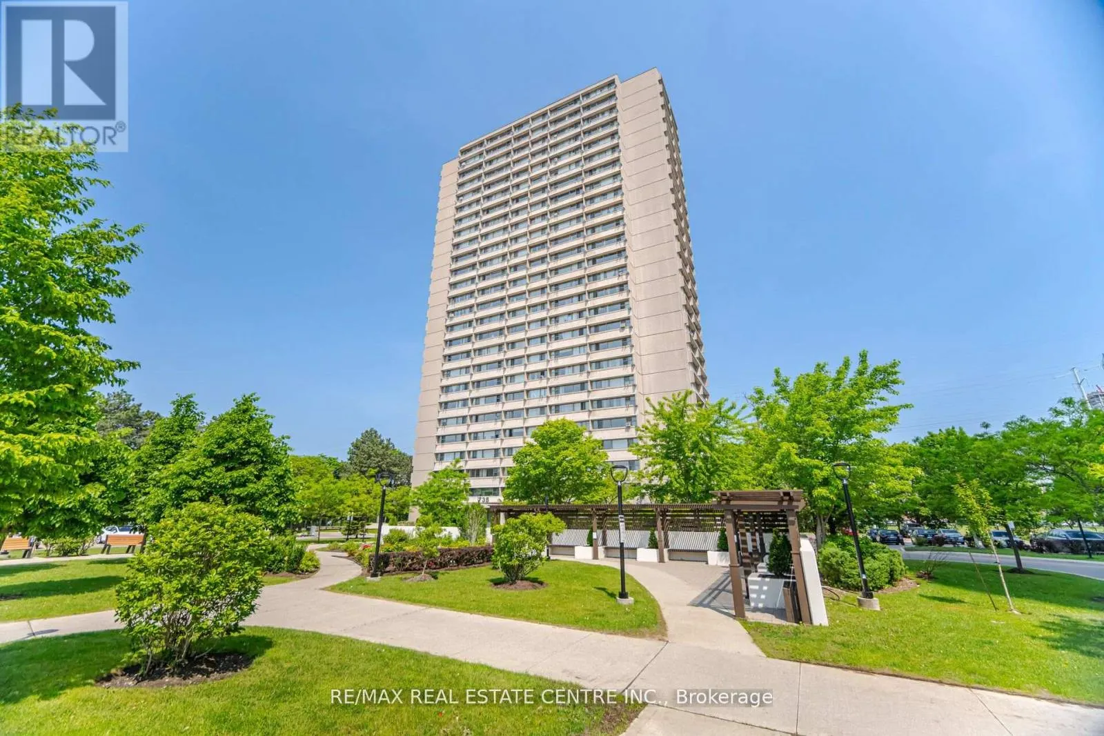 2601 - 735 DON MILLS ROAD