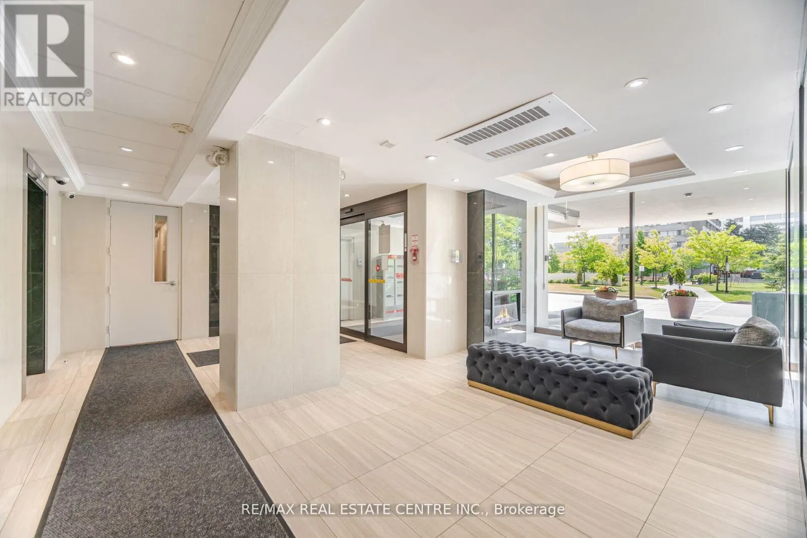 2601 - 735 DON MILLS ROAD