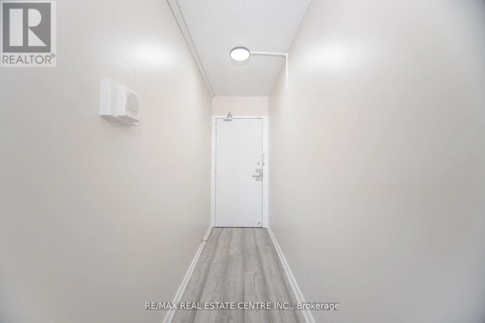2601 - 735 DON MILLS ROAD
