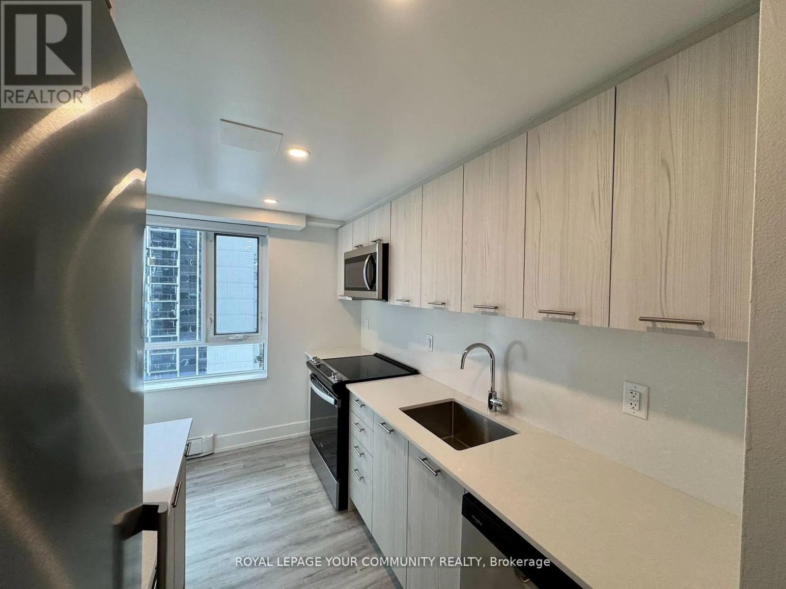 1407 - 201 SHERBOURNE STREET