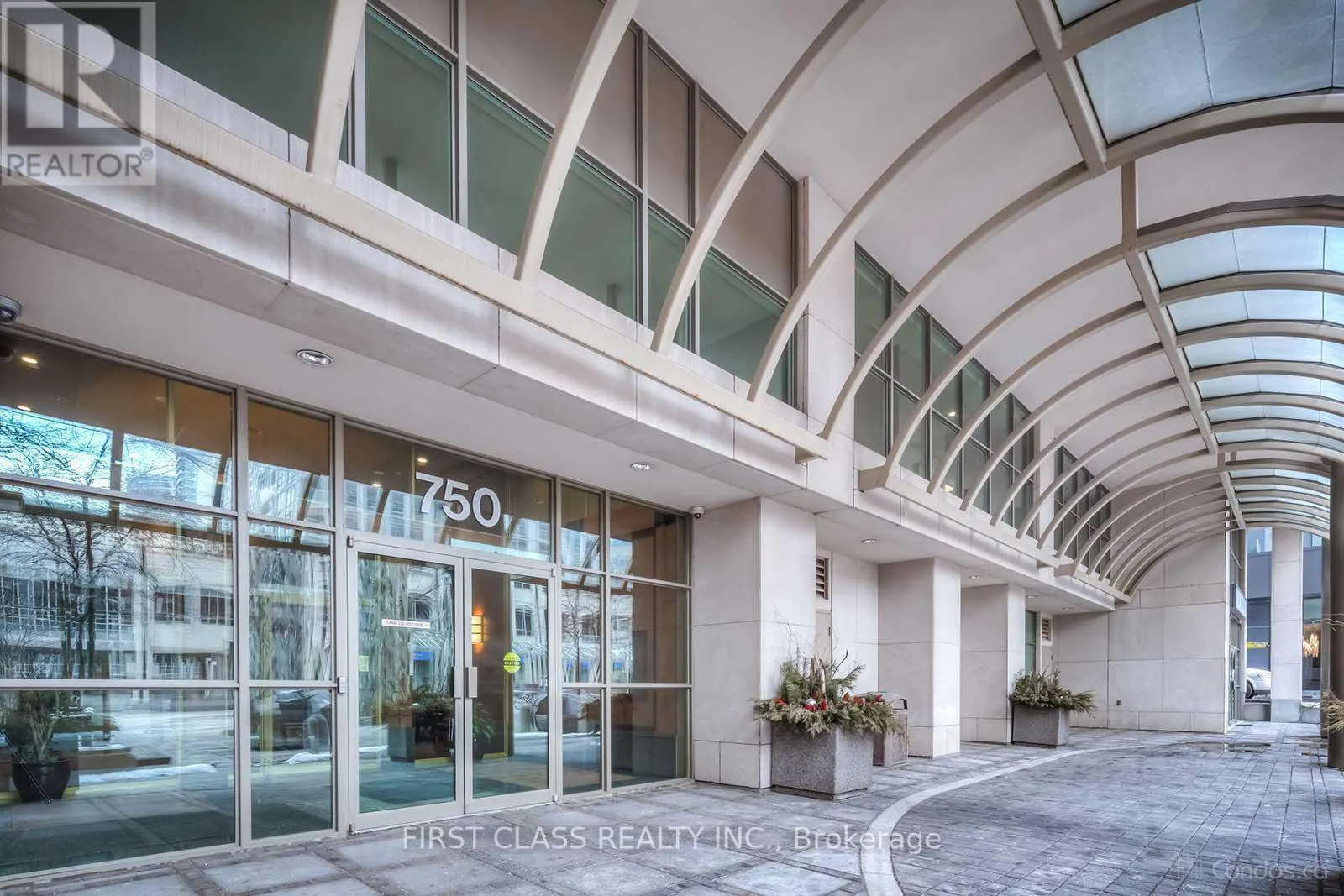 710 - 750 BAY STREET
