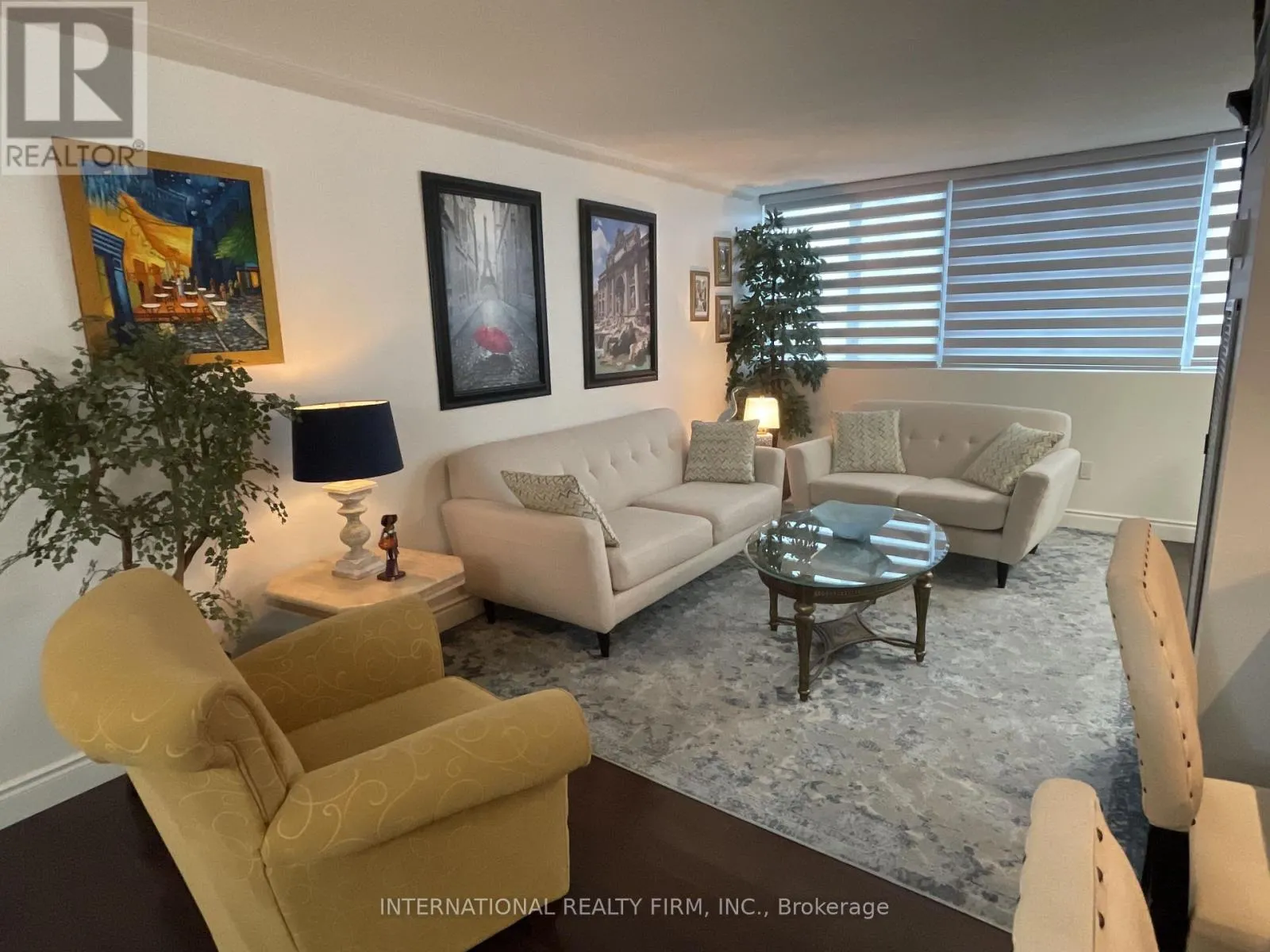 1905 - 80 ANTIBES DRIVE