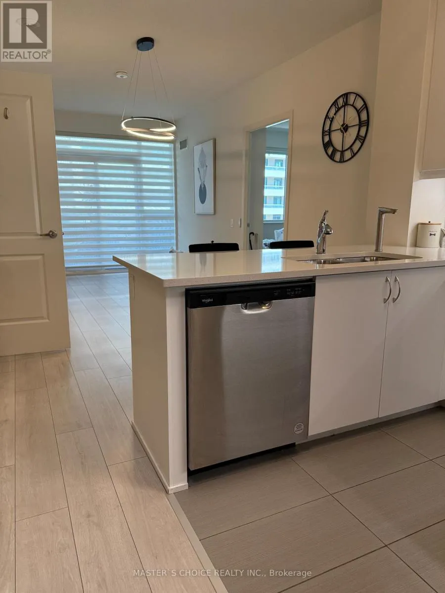 605 - 4955 YONGE STREET