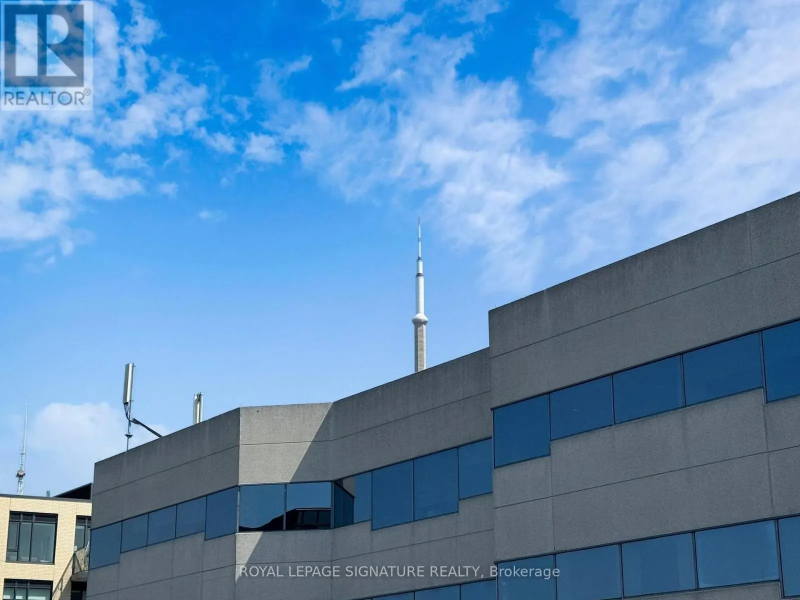 1105 - 608 RICHMOND STREET W