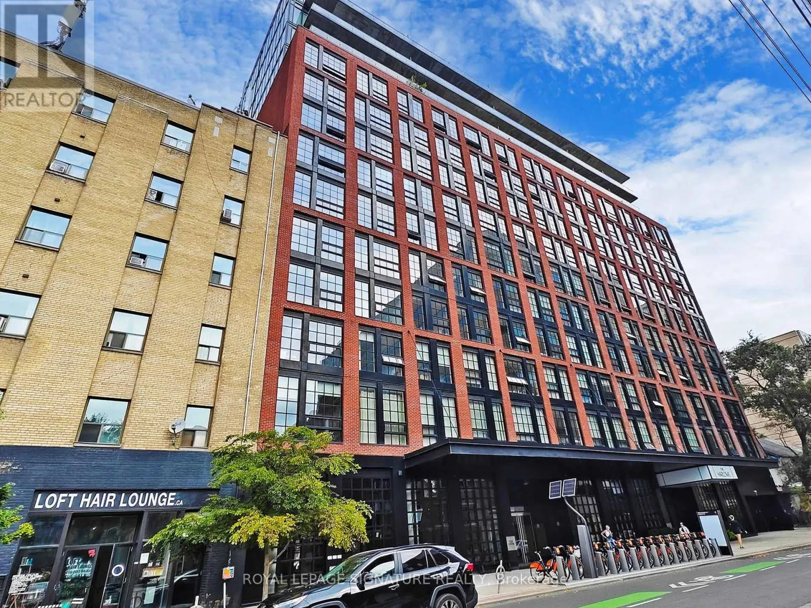 1105 - 608 RICHMOND STREET W