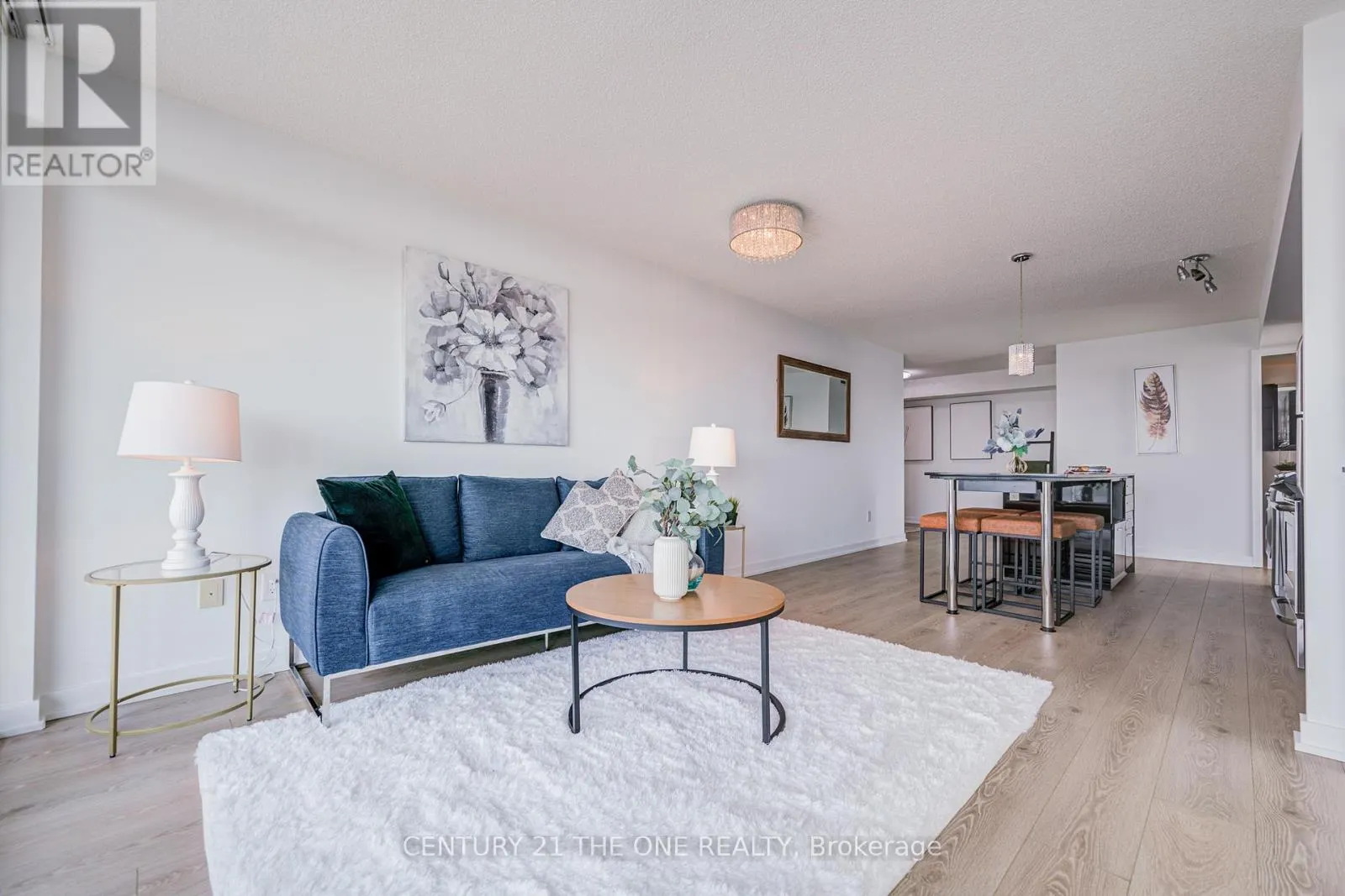 1011 - 29 SINGER COURT