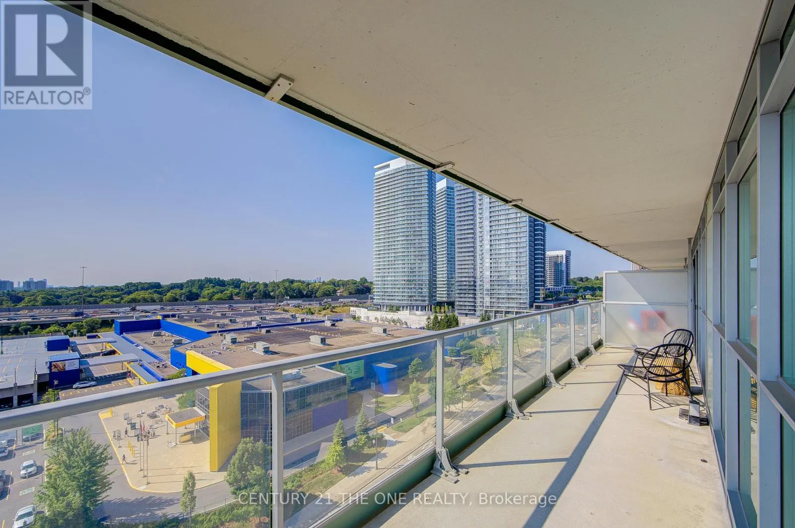 1011 - 29 SINGER COURT