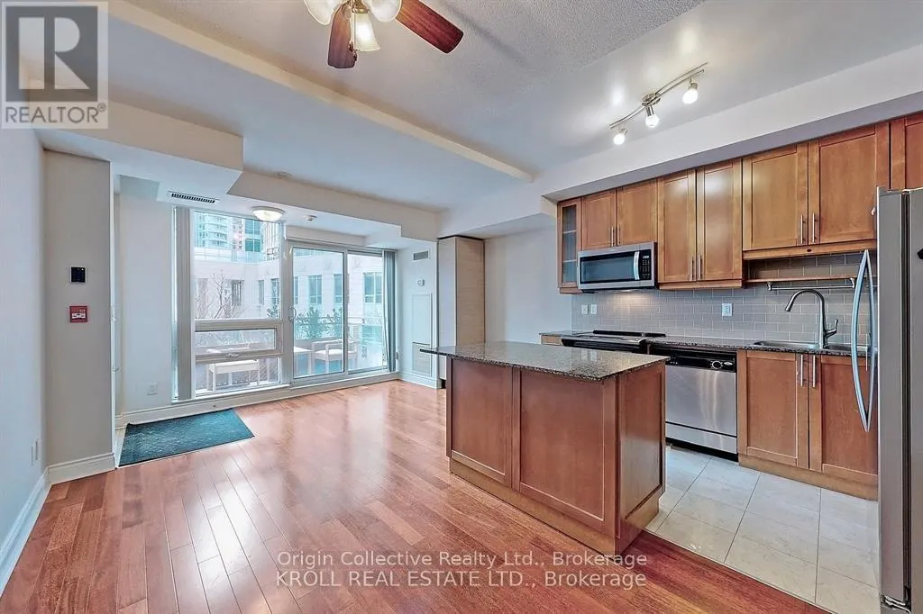 220 - 31 OLIVE AVENUE