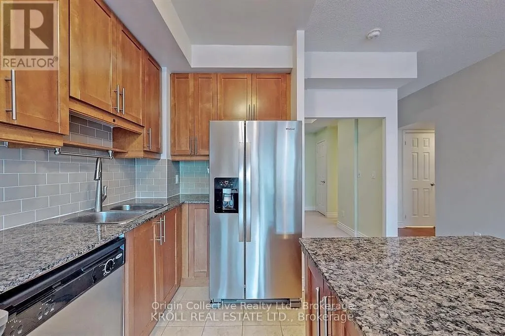 220 - 31 OLIVE AVENUE