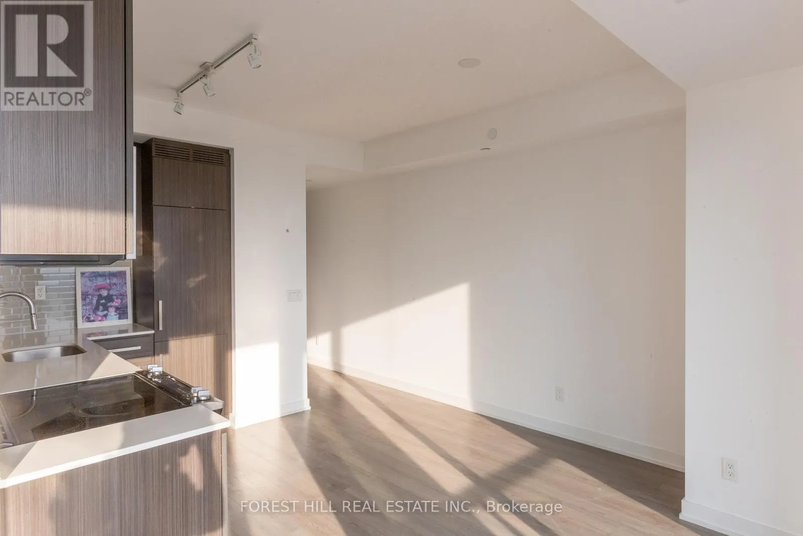 3301 - 5180 YONGE STREET
