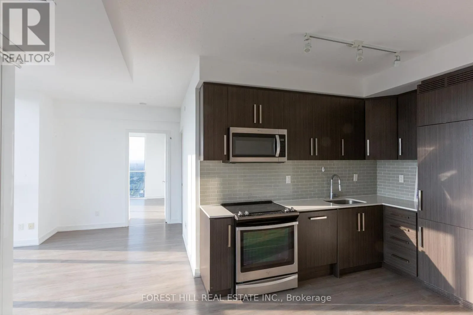 3301 - 5180 YONGE STREET