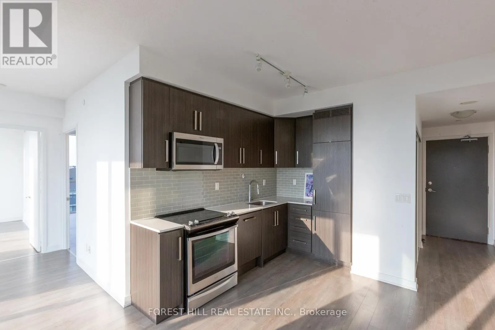 3301 - 5180 YONGE STREET