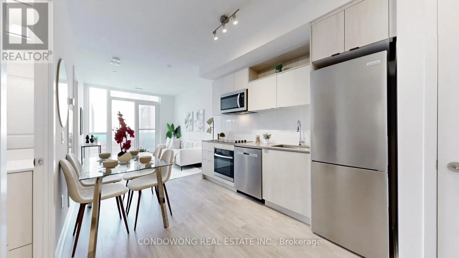 202 - 100 DALHOUSIE STREET