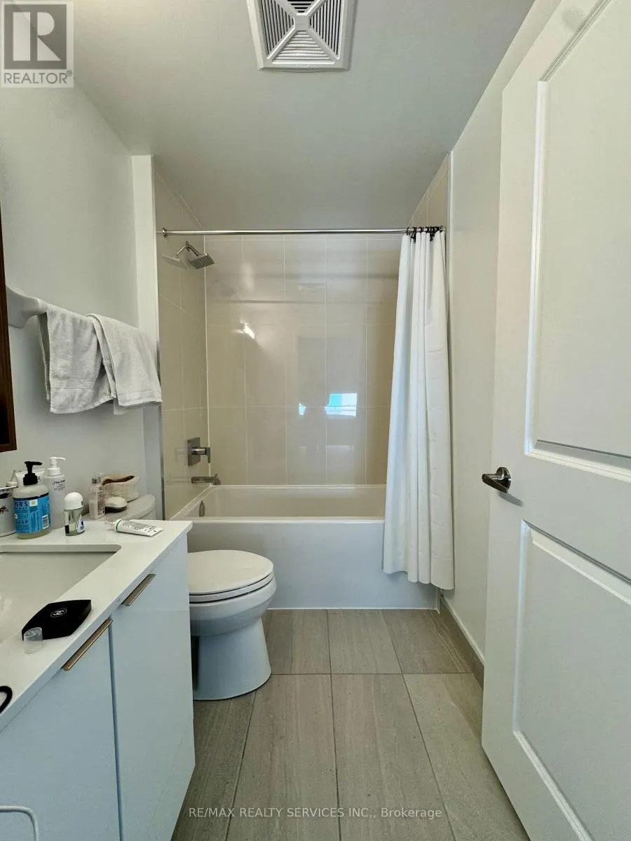 509 - 543 RICHMOND STREET W
