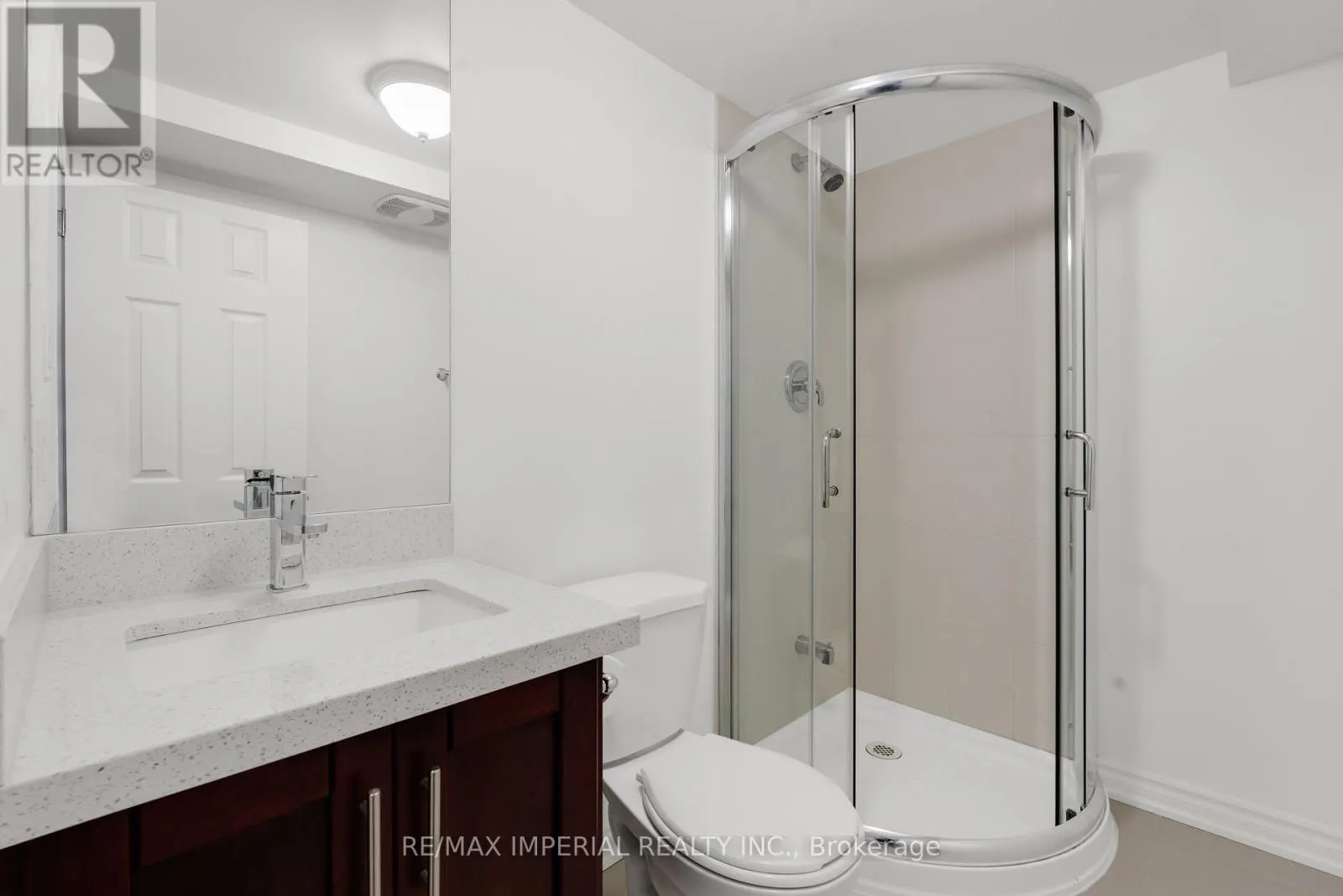 263 UPPER HIGHLAND CRESCENT