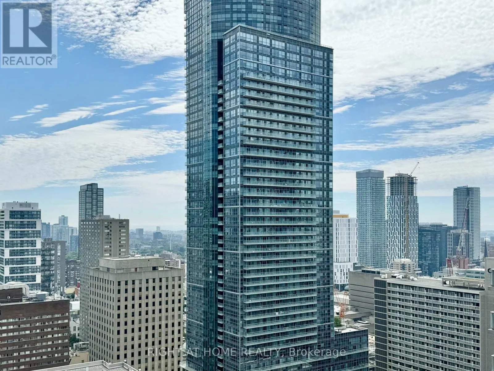 3207 - 763 BAY STREET