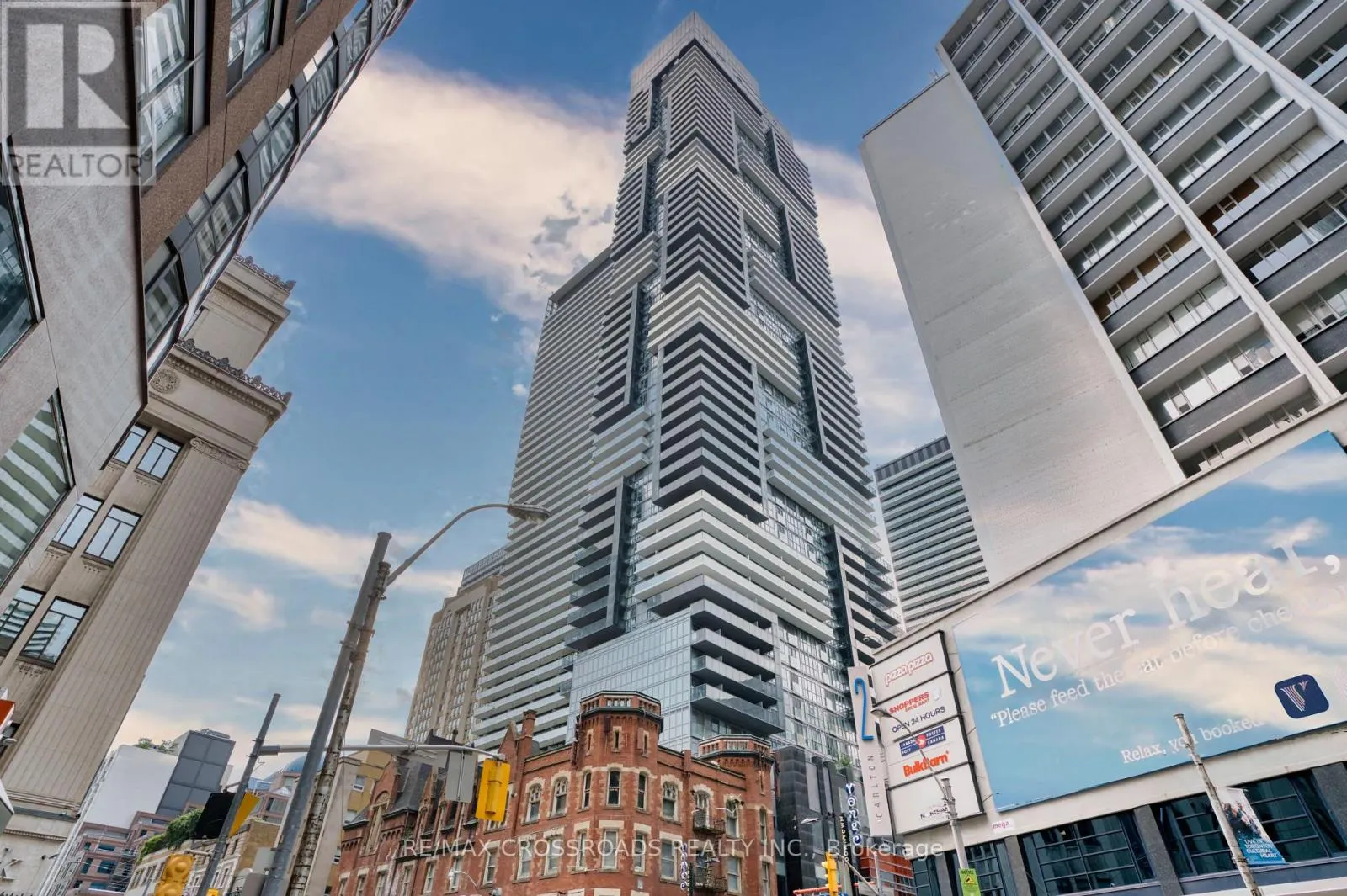 1906 - 7 GRENVILLE STREET