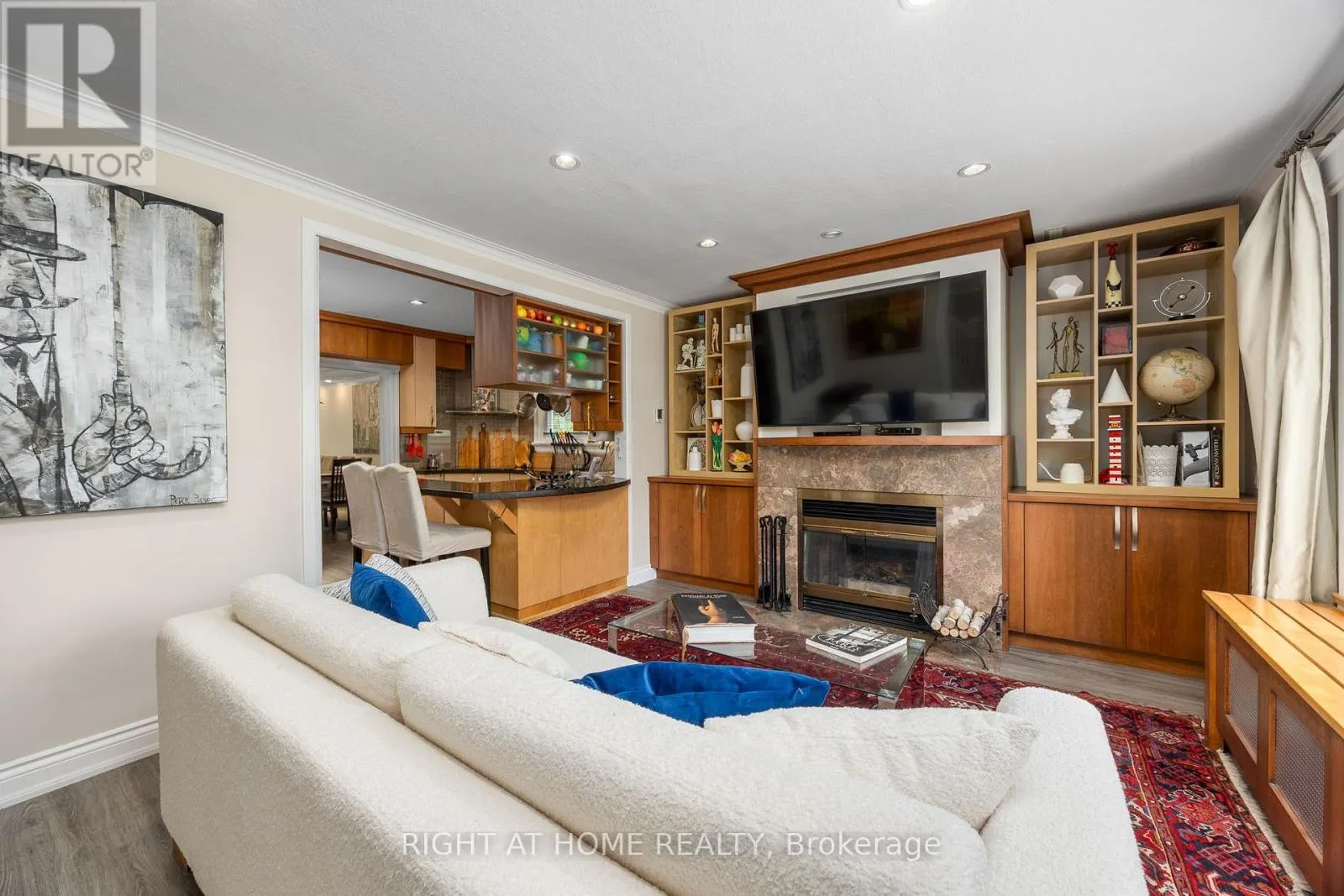 107 OTTER CRESCENT