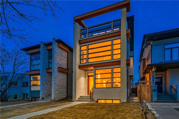 West Hillhurst, Calgary