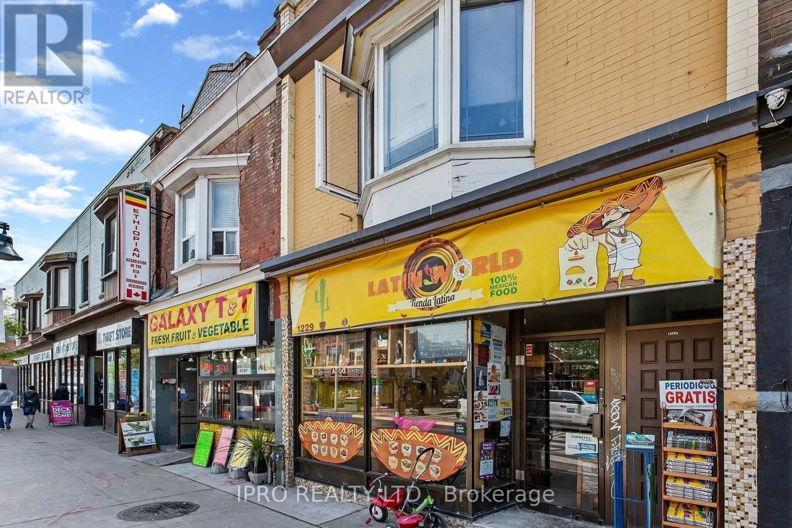 1229 BLOOR ST W