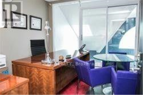 #301 -137 BERKELEY ST, Toronto