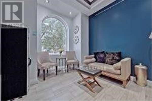 #205 -137 BERKELEY ST, Toronto