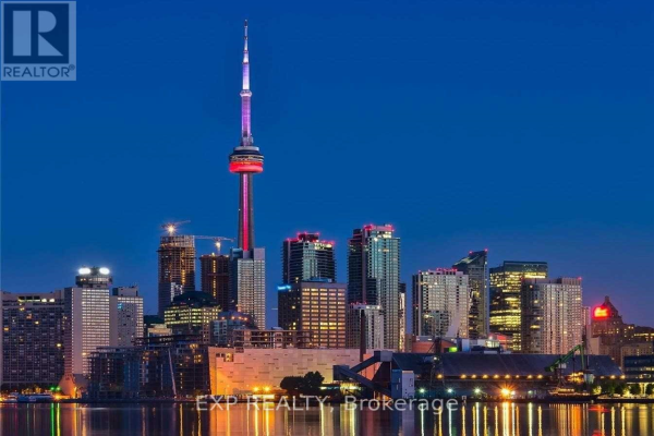 628 KING ST W, Toronto