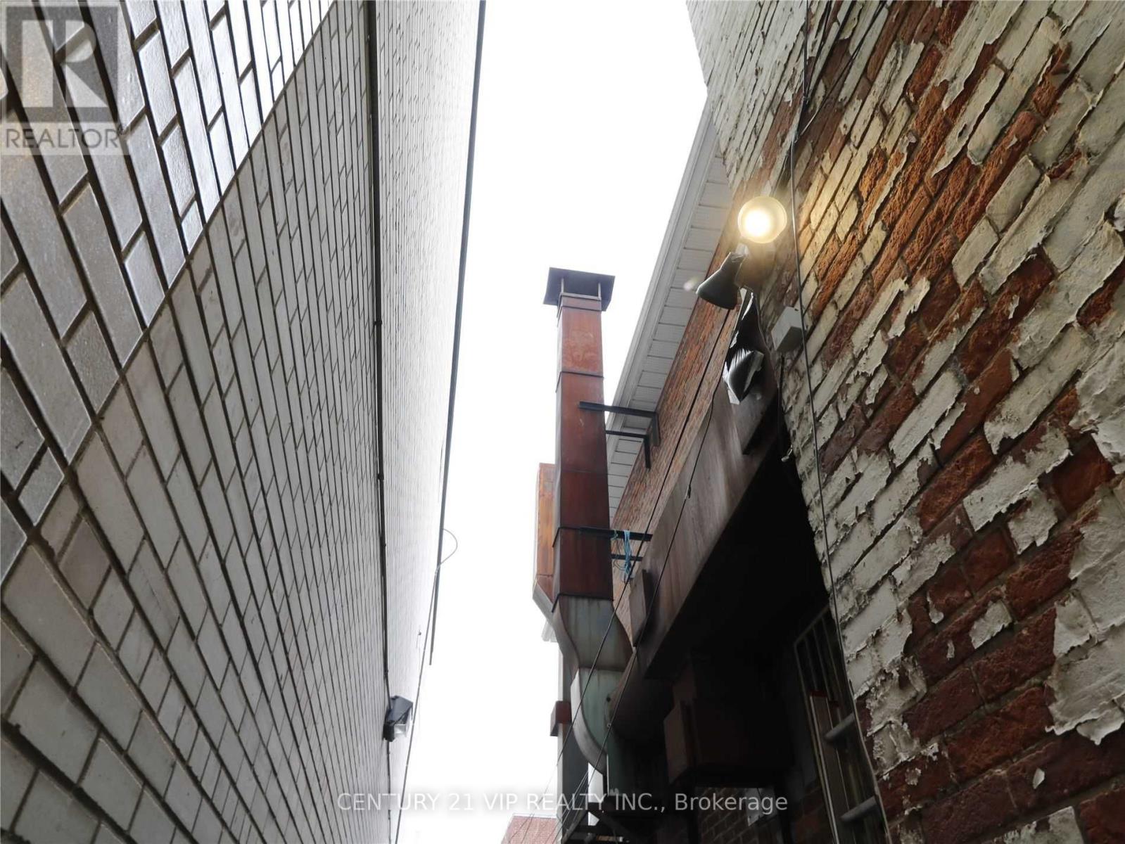 Listing C5859507 - Large Photo # 20