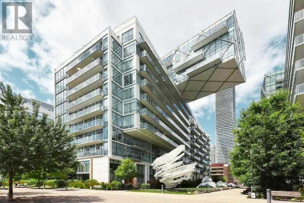 #TH 123 -29 QUEENS QUAY E, Toronto