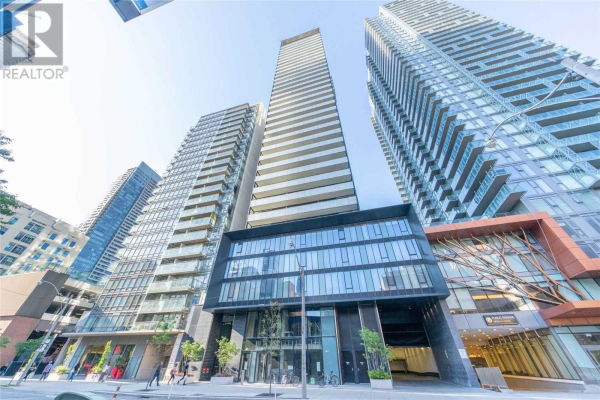 #706 -28 WELLESLEY ST E, Toronto