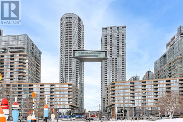 #631 -21 ICEBOAT TERR, Toronto