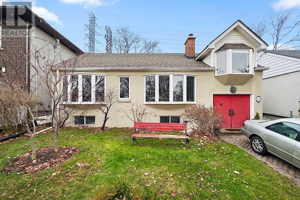 28 NESBITT DR, Toronto