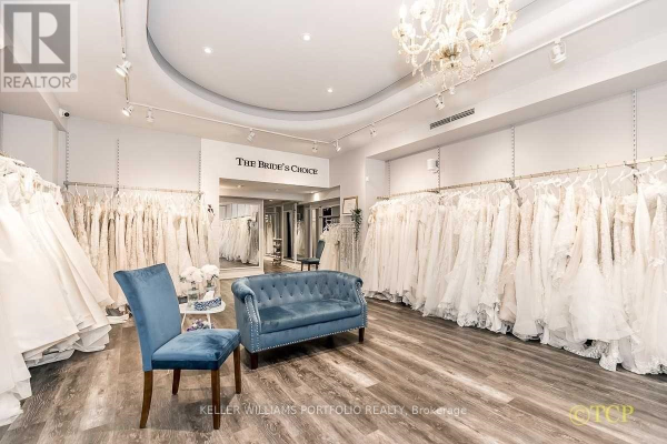 1158 ST. CLAIR AVE W, Toronto