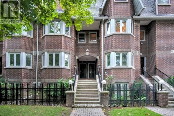 #C -36 MASSEY ST, Toronto