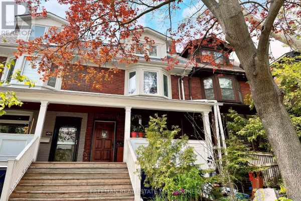 652 MARKHAM ST, Toronto