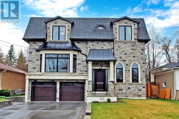 342 BETTY ANN DR, Toronto