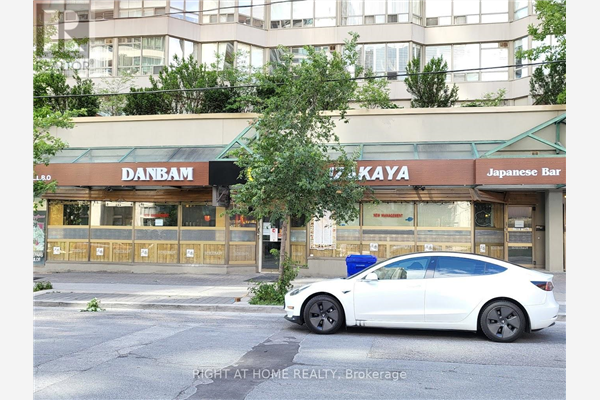 15 SPRING GARDEN AVE, Toronto